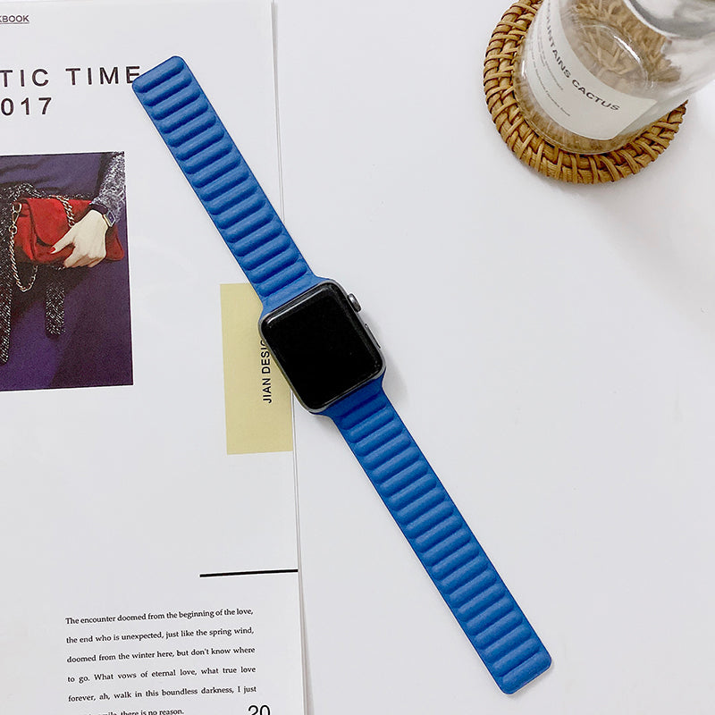 Latest Leather Premium Luxury Magnetic Band - Apple Watch 42mm/44mm45mm/49mm